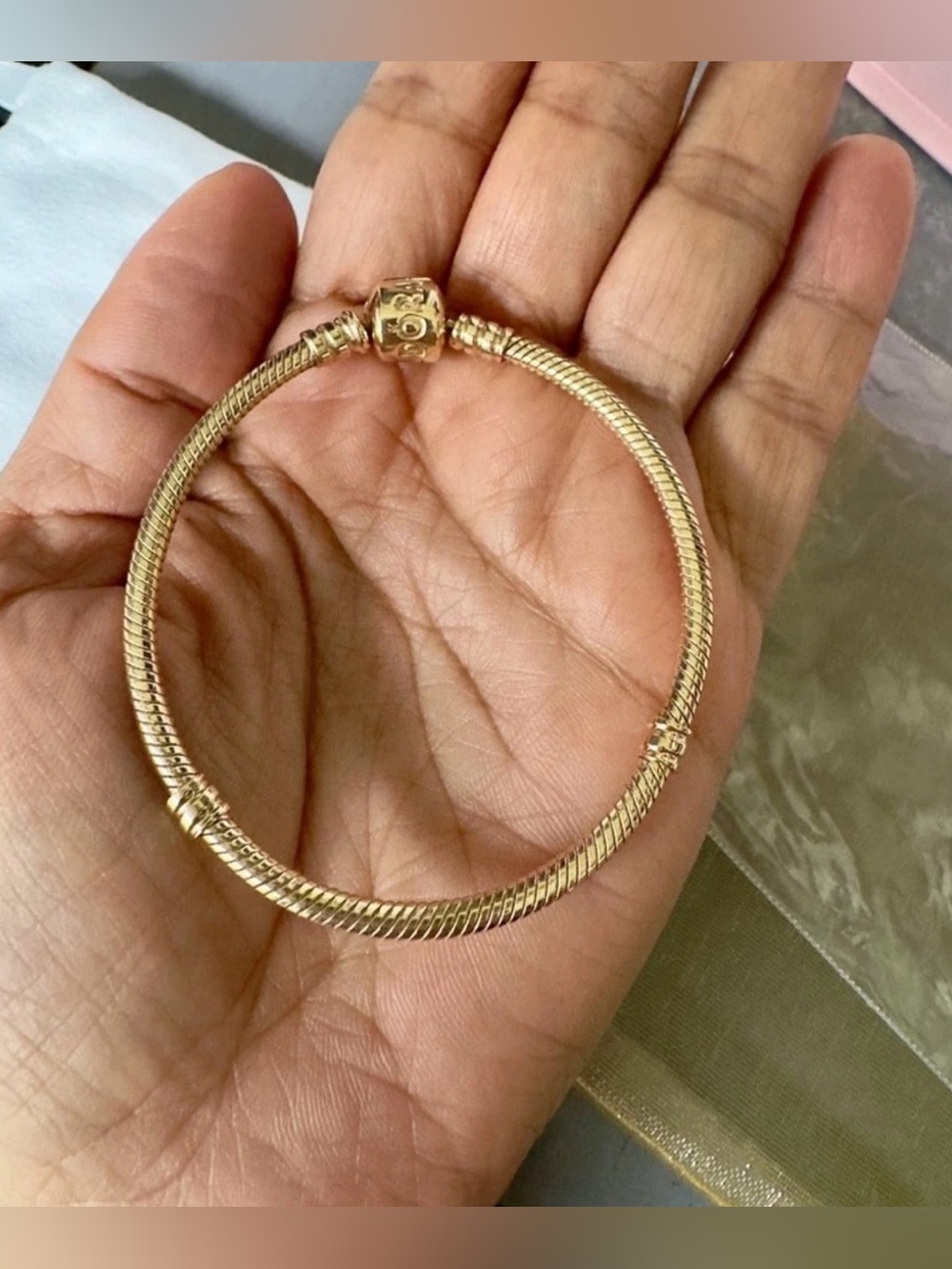 100% Authentic PANDORA Moments Snake Bracelet 14k Yellow Gold 6.9”